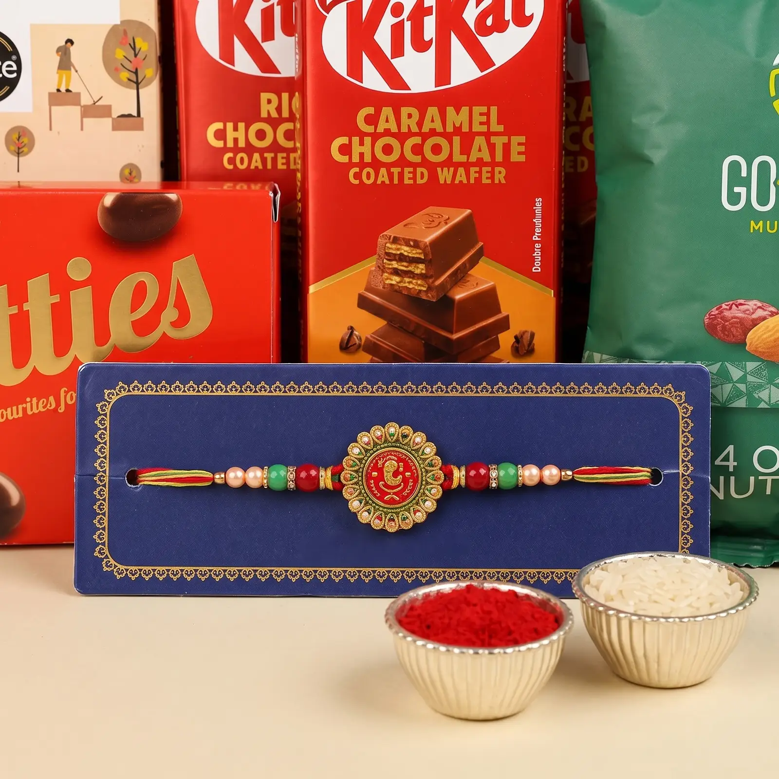 Rakhi Love & Treats Gift Box — photo 2