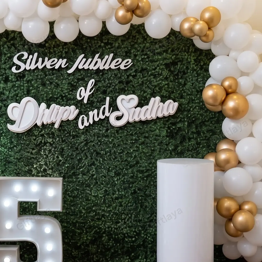 Green Backdrop Stage Decor — photo 2