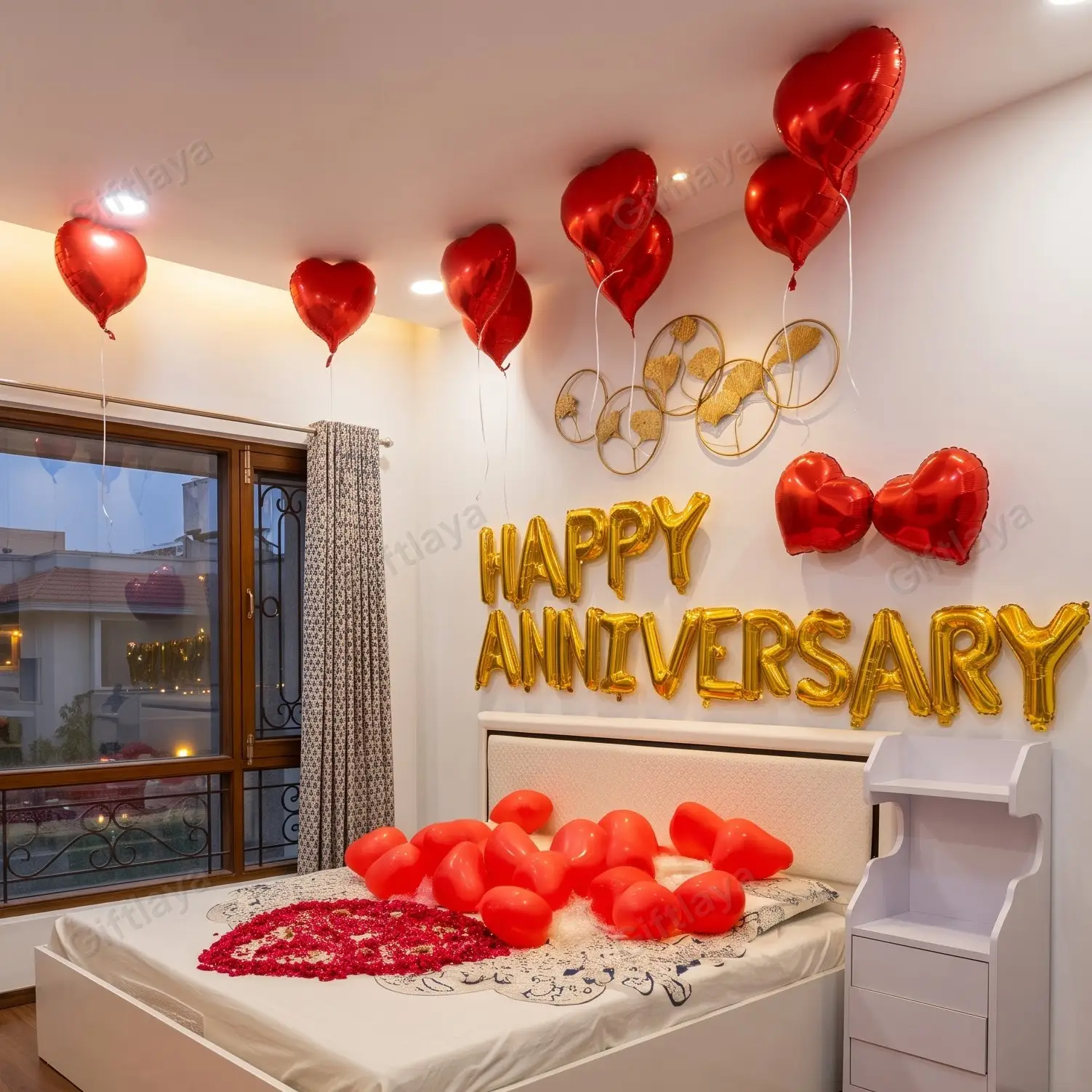 Lovely Room Anniversary Decoration — photo 2