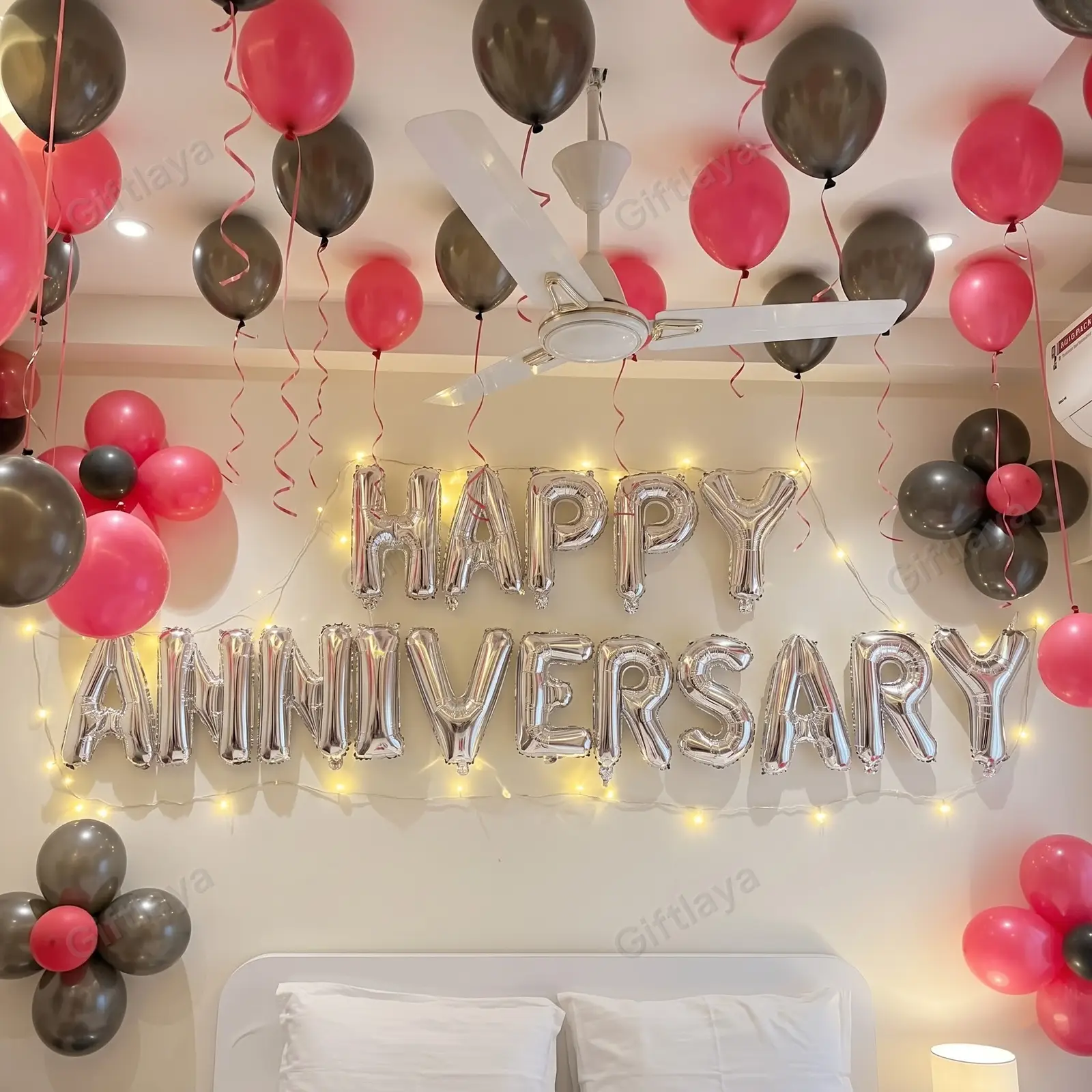 Romantic Anniversary Room Setup — photo 2