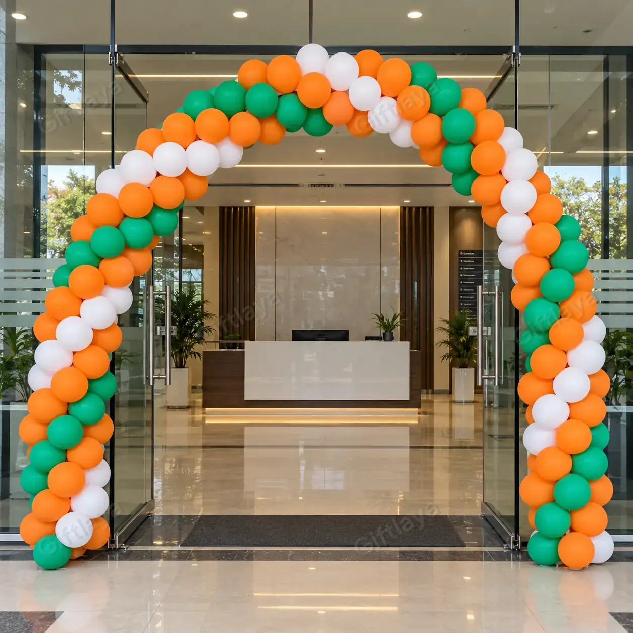 Tricolor Gate Decoration