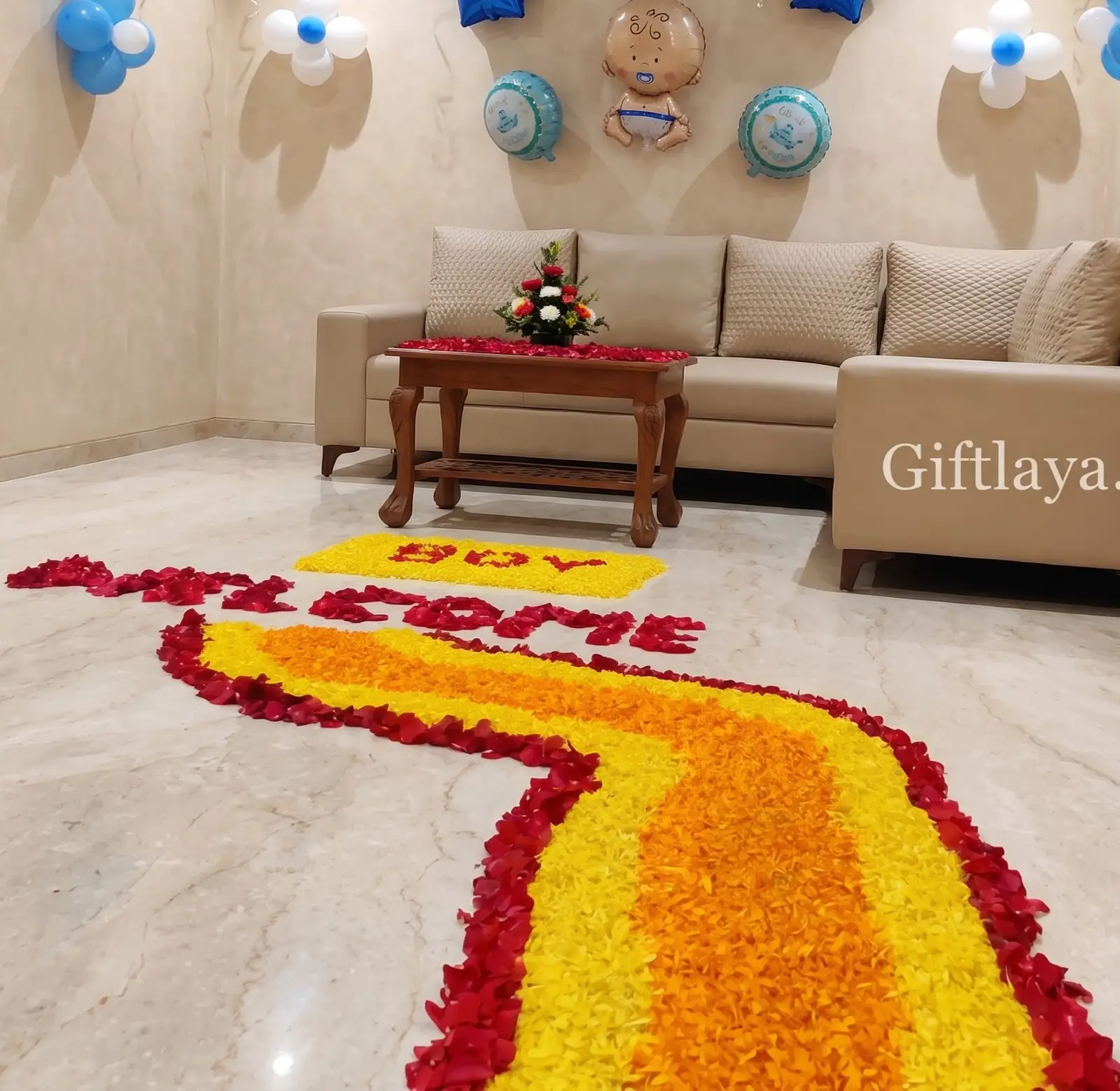 Welcome Flower and Balloon Decoration — photo 3