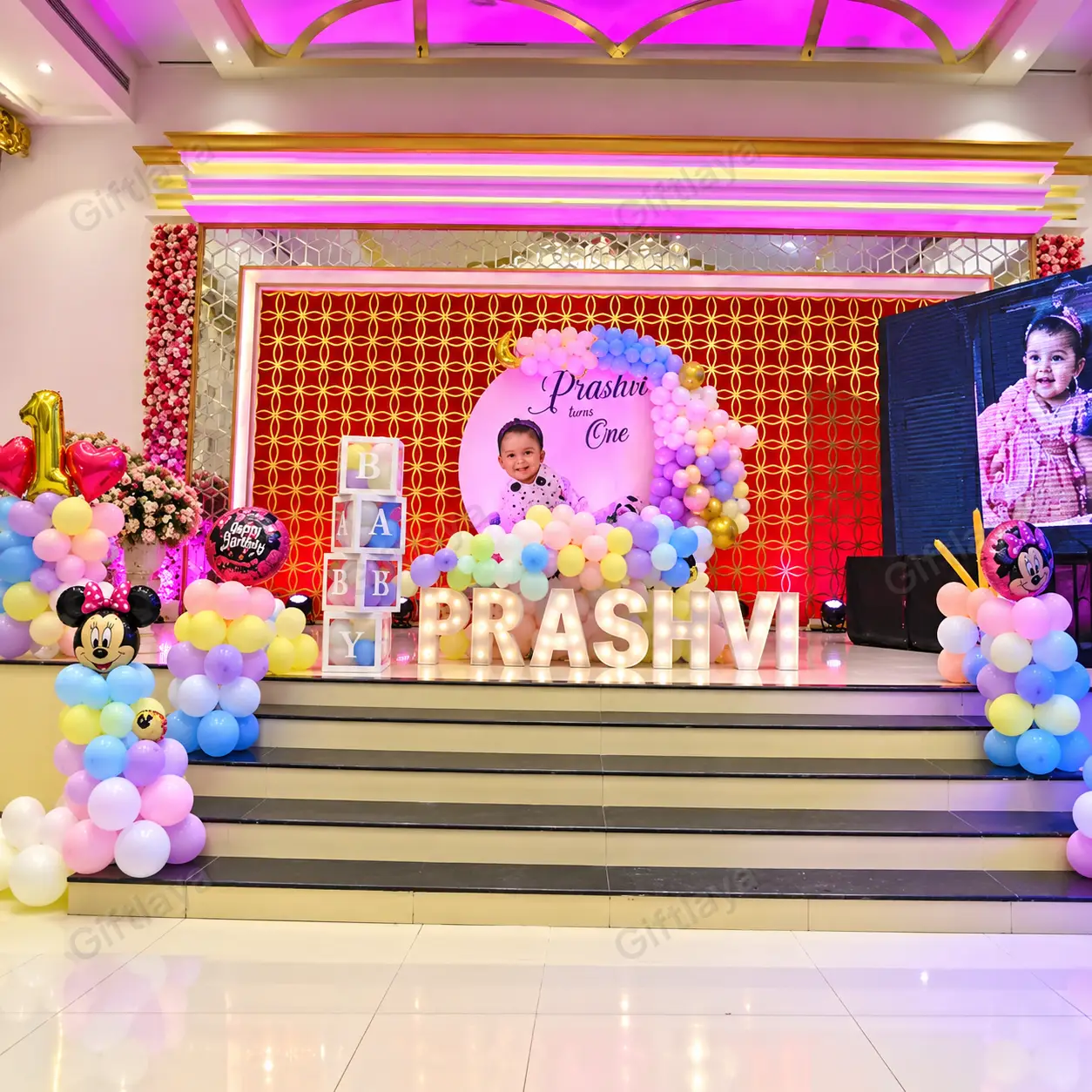 1st Birthday Stage Decoration — photo 3