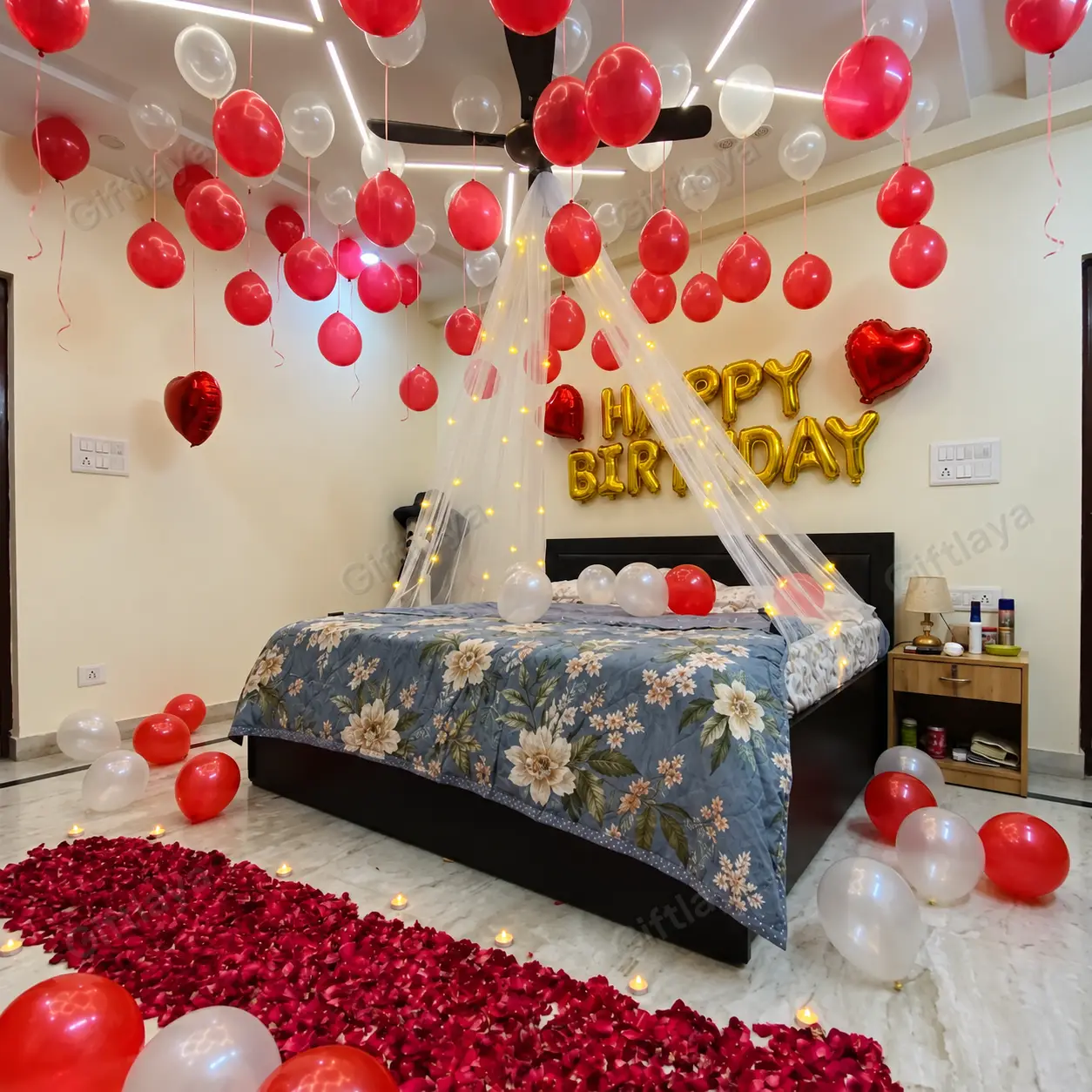 Canopy Bed Decoration — photo 2