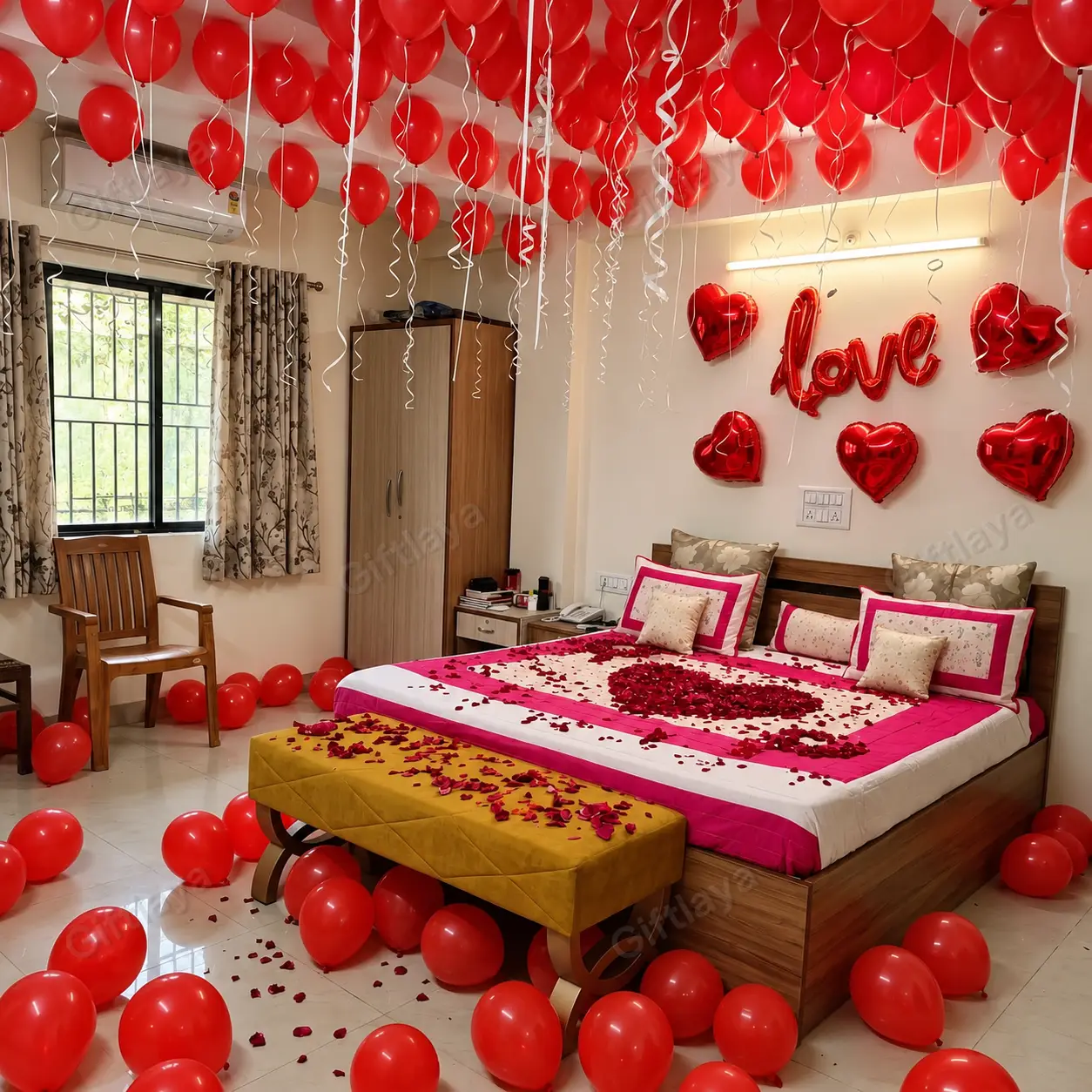 Red Balloon Decoration
