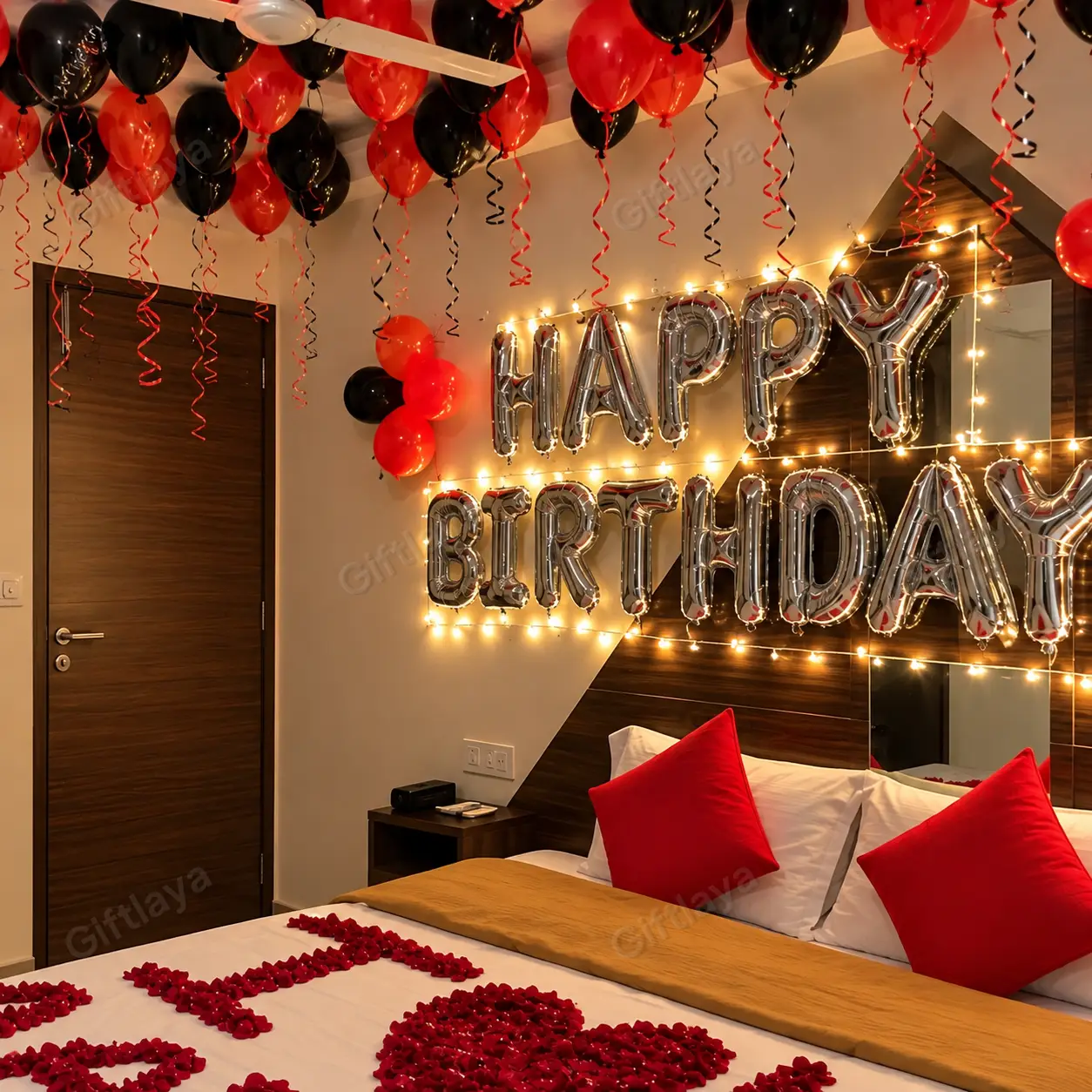 Romantic Birthday Room Decoration — photo 2