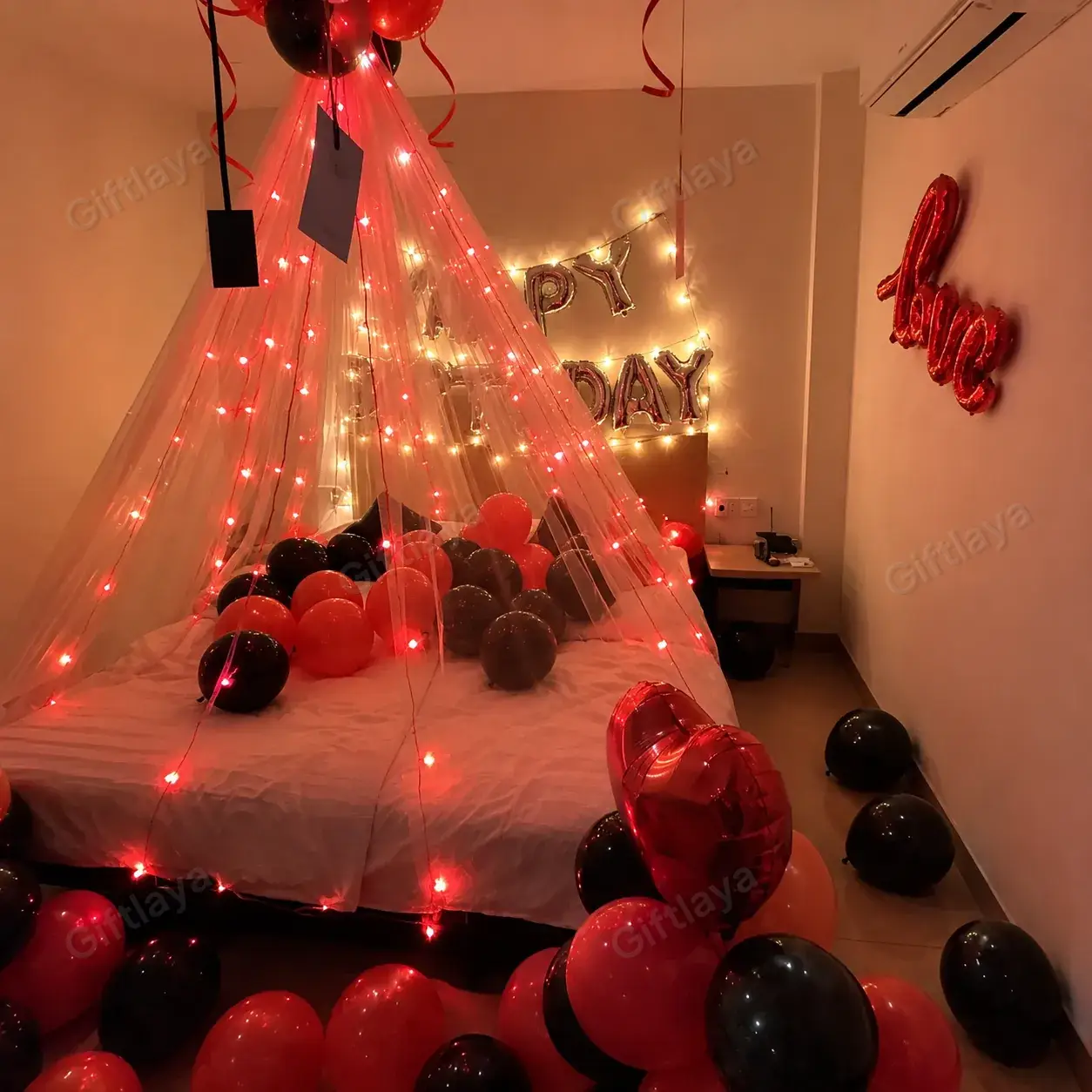 Romantic Red Theme Decoration — photo 3