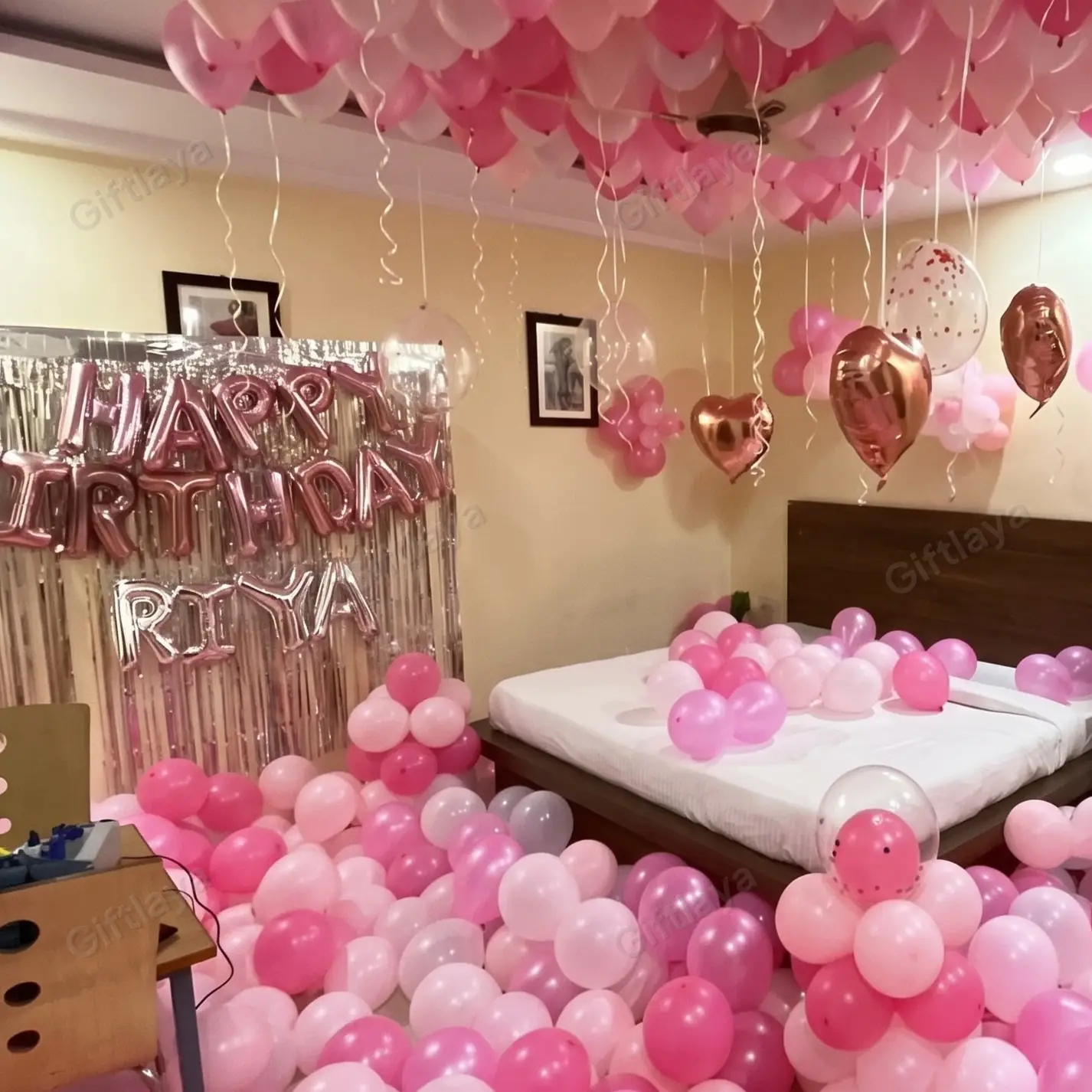 Romantic Surprise Room Decoration — photo 2
