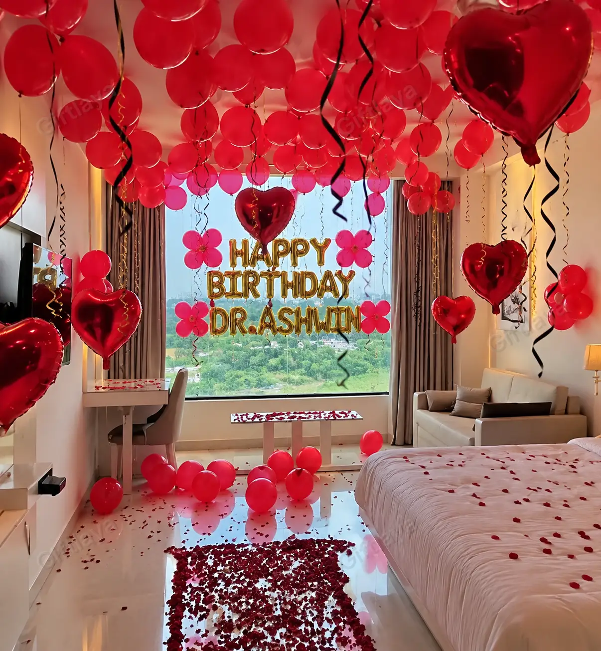Surprise Romantic Room Decor — photo 2