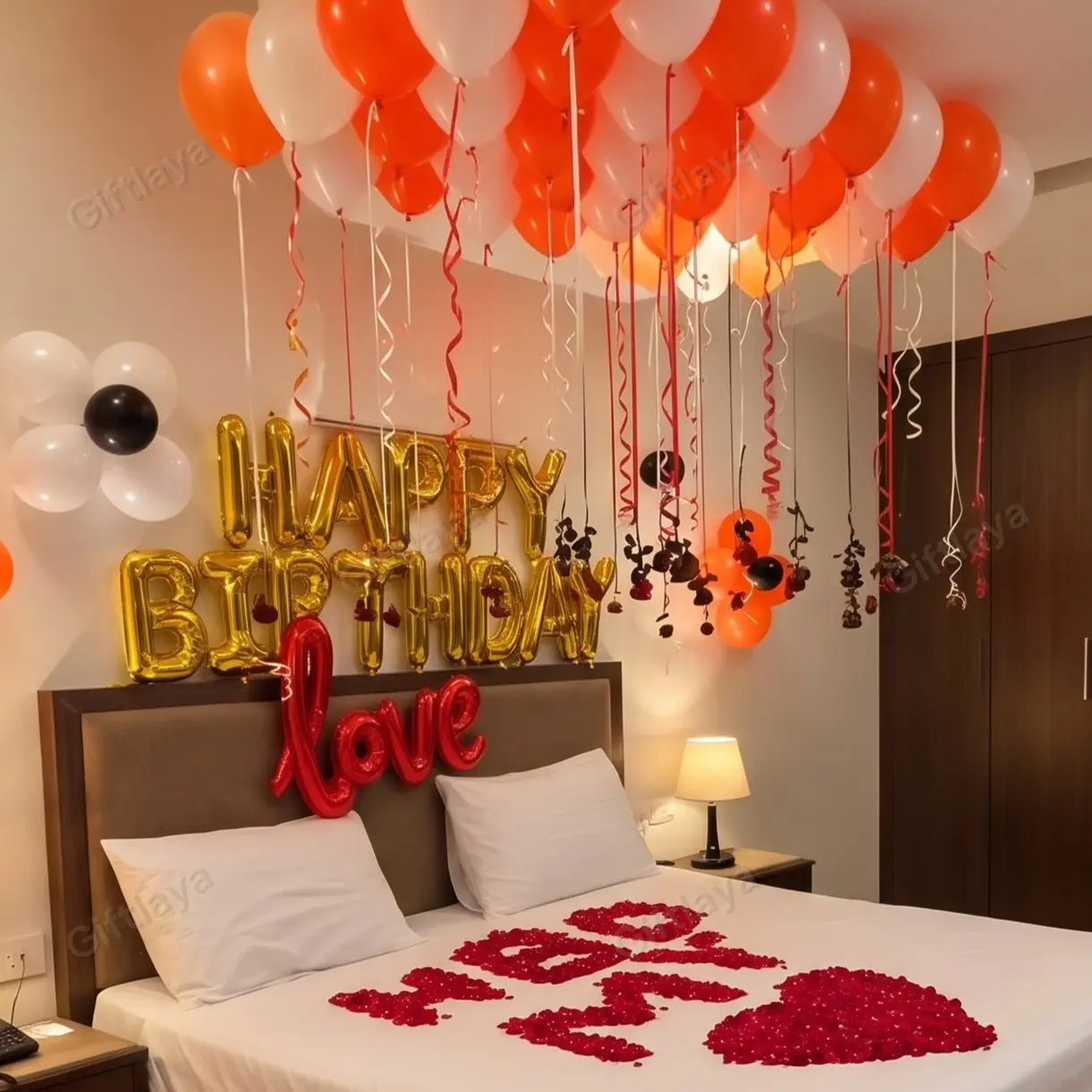 Surprise Romantic Room Decoration — photo 2