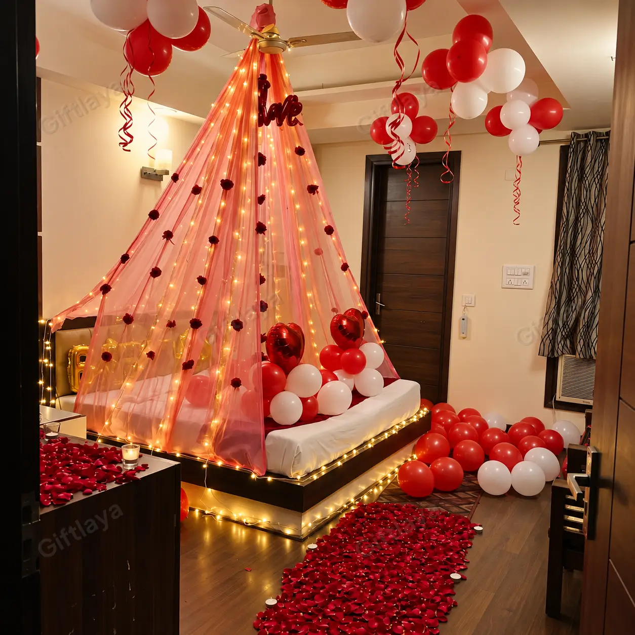 First Night Cabana Room Decoration