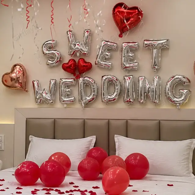 Hotel Room Decoration for Wedding First Night — photo 2