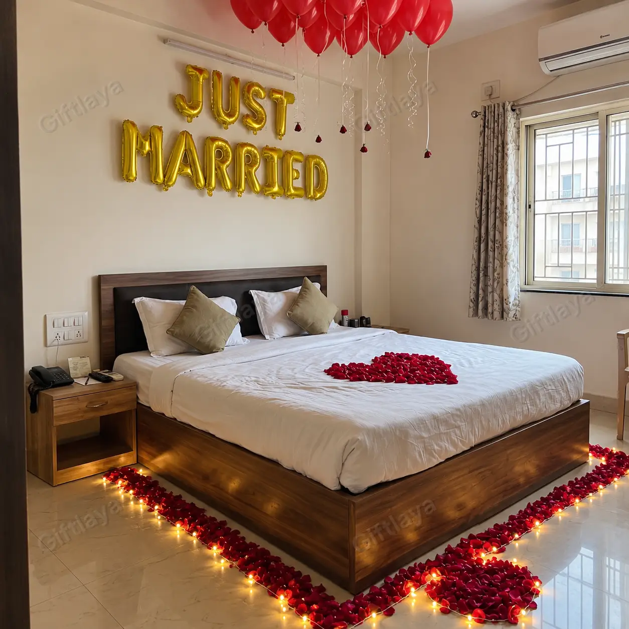 Simple Wedding Night Decoration — photo 2