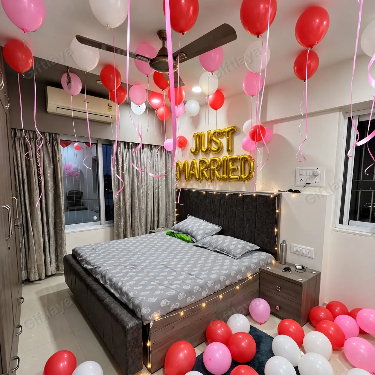 Wedding Room Decoration for Couples