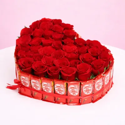 KitKat and Rose Heart Box