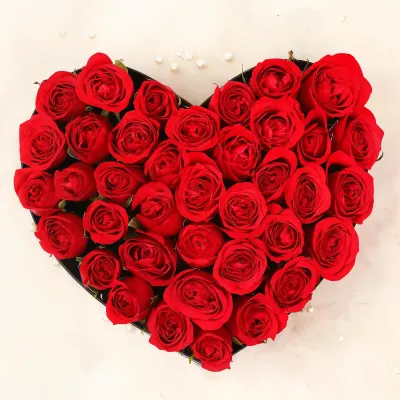 Rose Day Heart Box