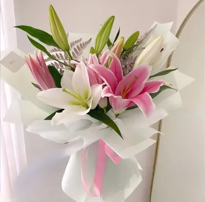 Vibrant Romance in Lily Bouquet