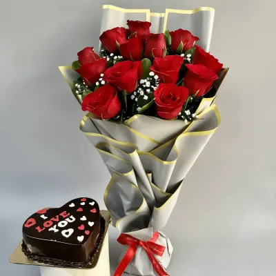 Red Roses with Cake
