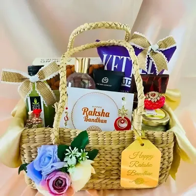 Rakhi Elegance Kit