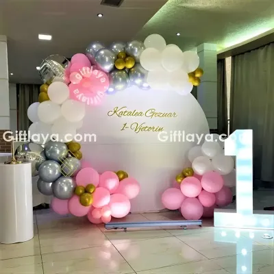1st Birthday Balloon Decoration
