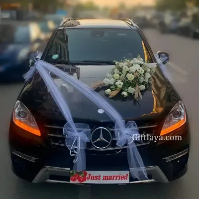 Wedding Car Decoration with Flowers