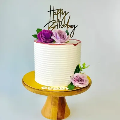 Beautiful Floral Cake
