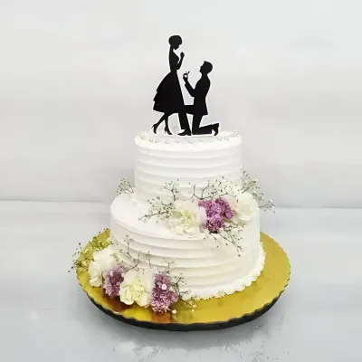 Floral and Pearls Wedding Cake