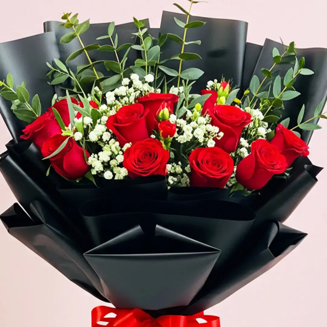 Valentine Special Red Rose Hand Bouquet