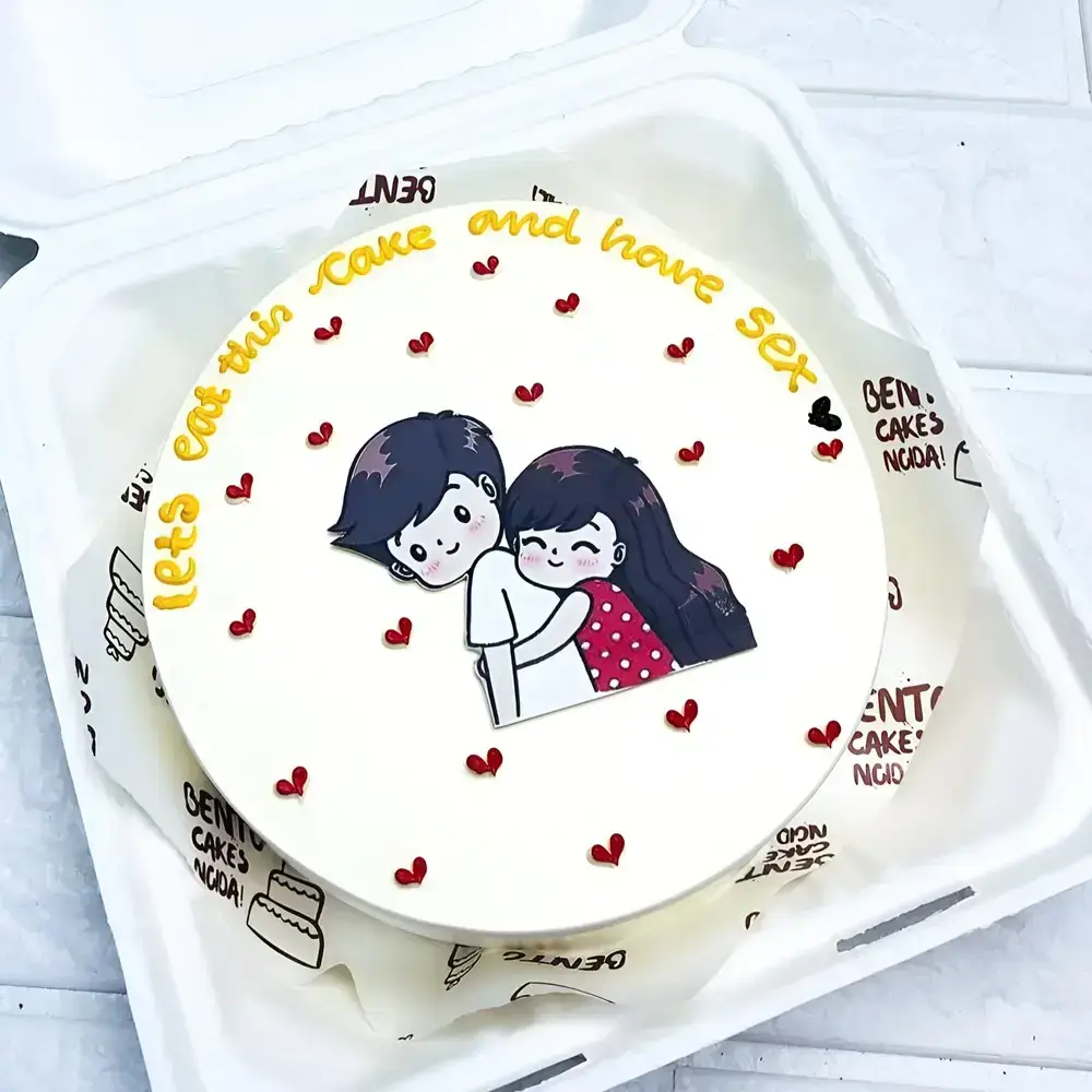 Hug Me Cake