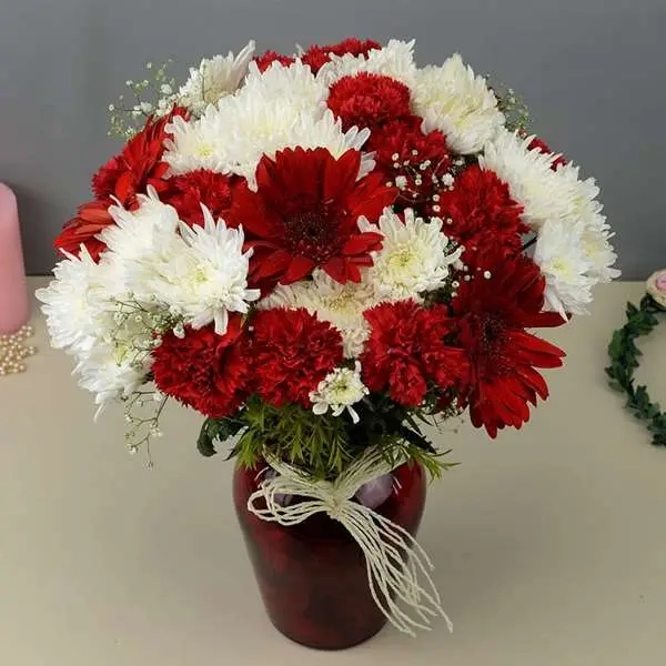 Majestic Floral Arrangements