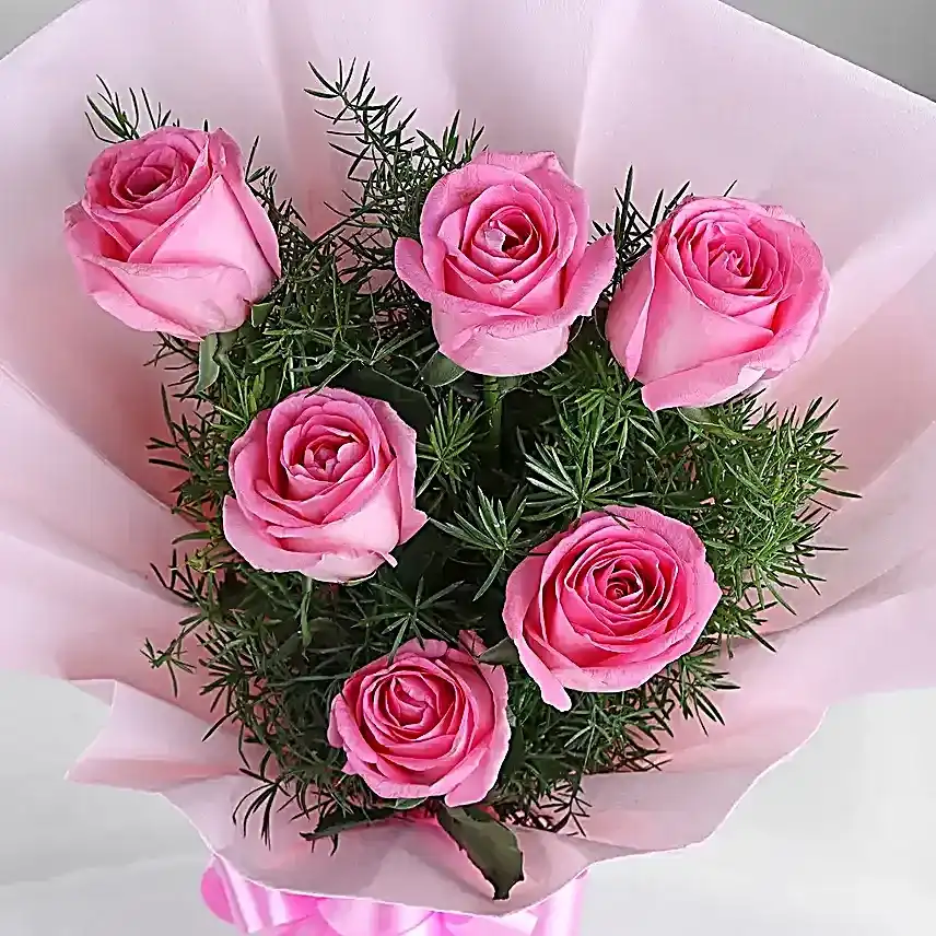 Pretty rose bouquet delivery in Ghaziabad