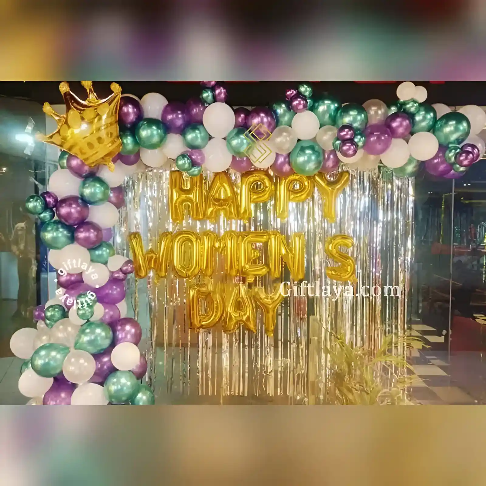 Happy Women's Day Arch