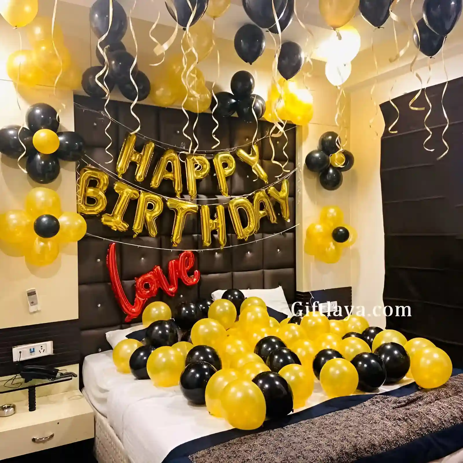 Golden Black Room Decoration