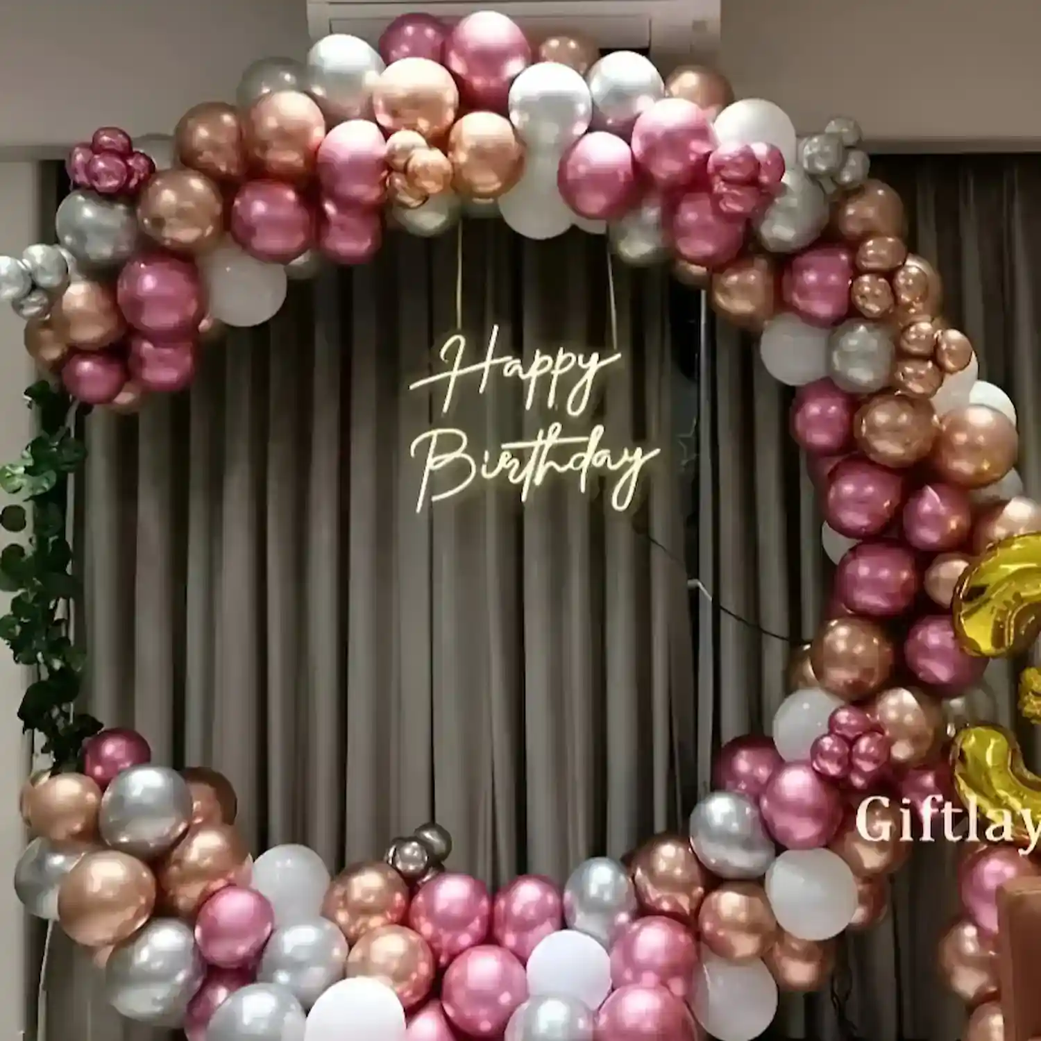 Chrome Balloon Ring Decoration