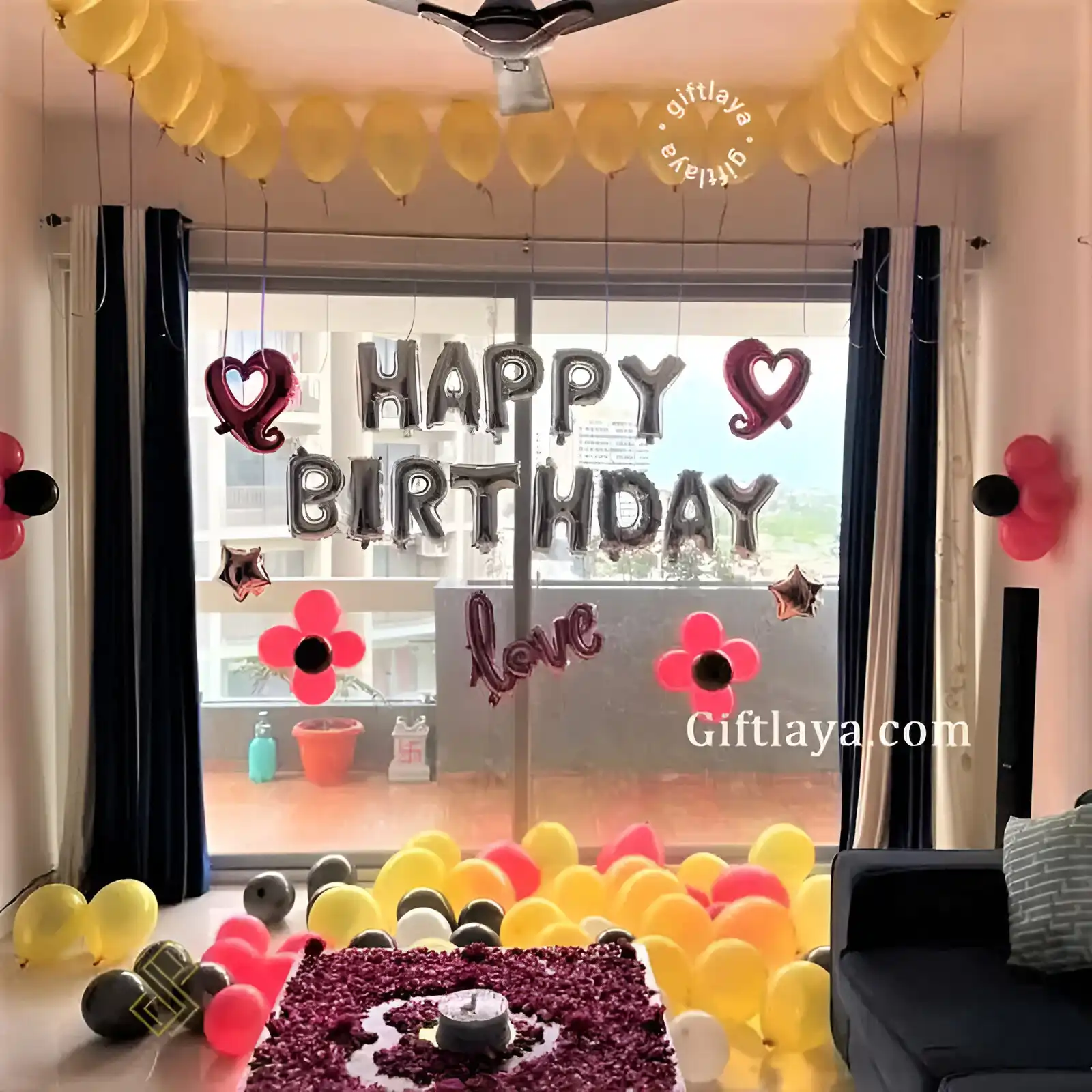 Simple Hall Romantic Decoration