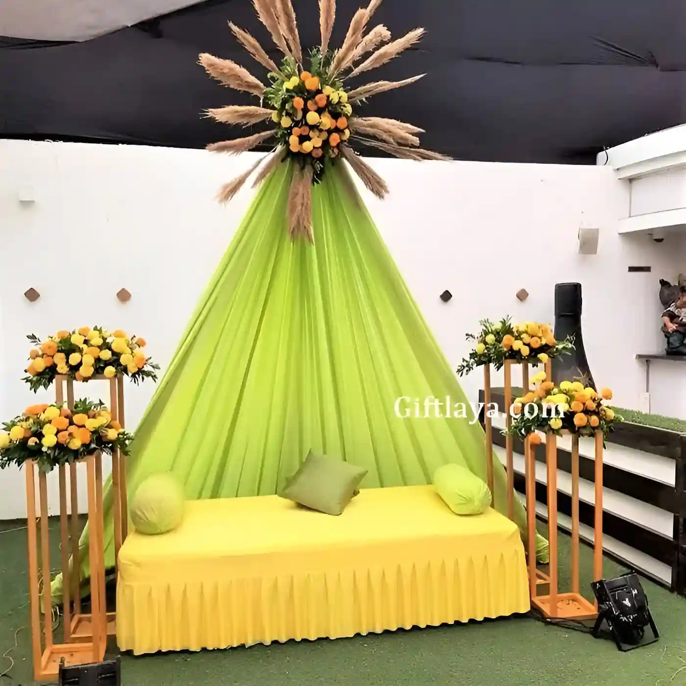 Mehendi Decoration for Bride