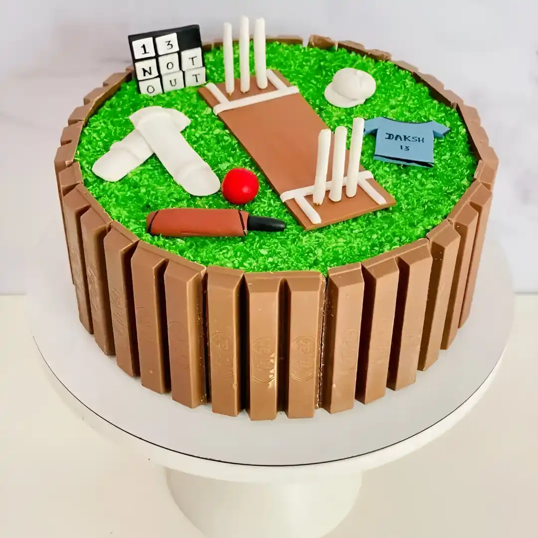 KitKat Cricket Theme Cake