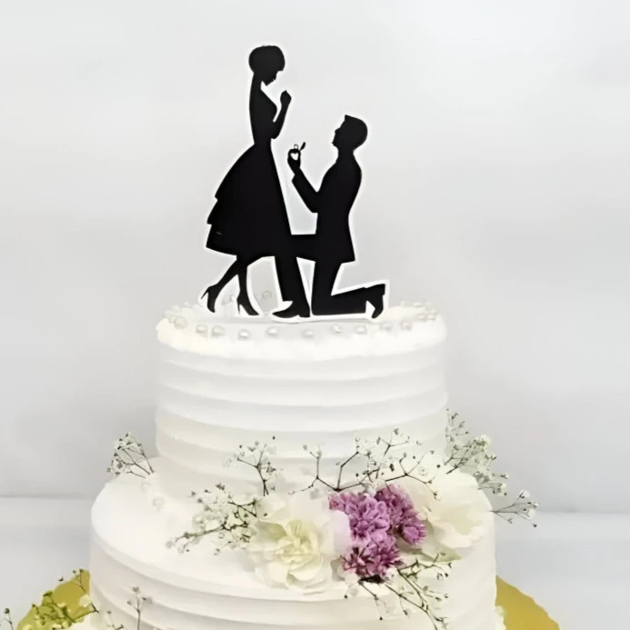 Floral and Pearls Wedding Cake