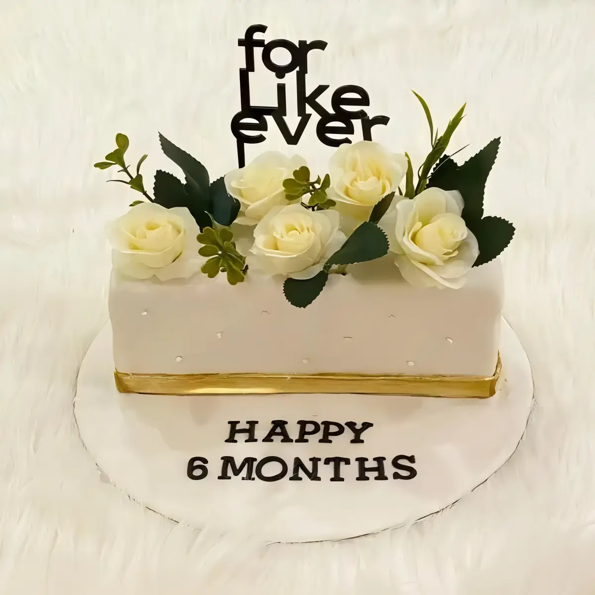 White Roses Half Cake