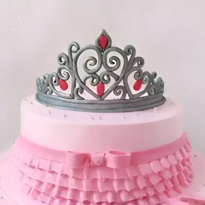 Crown Theme Cake